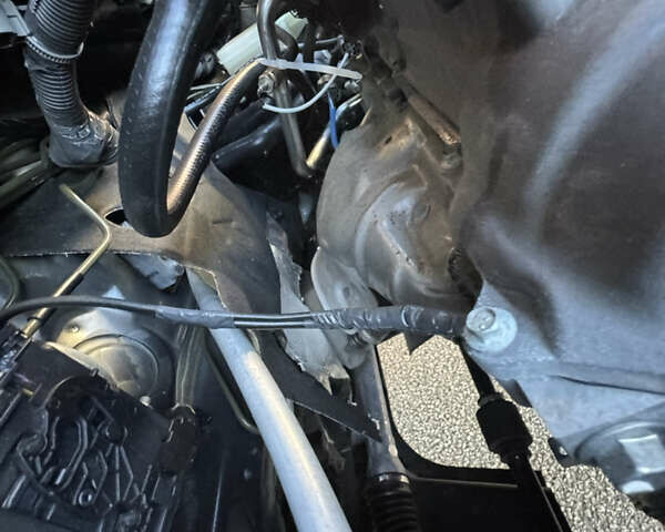 Черный Ниссан Тиида, объемом двигателя 1.5 л и пробегом 30 тыс. км за 7800 $, фото 22 на Automoto.ua