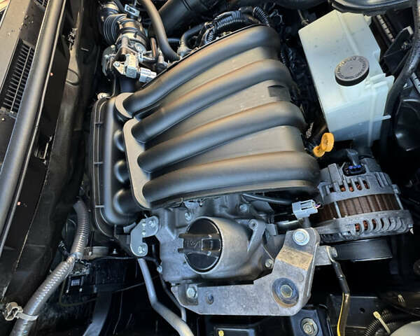 Черный Ниссан Тиида, объемом двигателя 1.5 л и пробегом 30 тыс. км за 7800 $, фото 21 на Automoto.ua