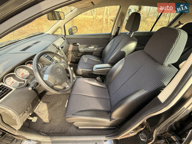 Чорний Ніссан Тііда, об'ємом двигуна 1.5 л та пробігом 79 тис. км за 7600 $, фото 22 на Automoto.ua