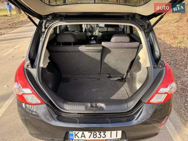 Чорний Ніссан Тііда, об'ємом двигуна 1.5 л та пробігом 79 тис. км за 7600 $, фото 35 на Automoto.ua