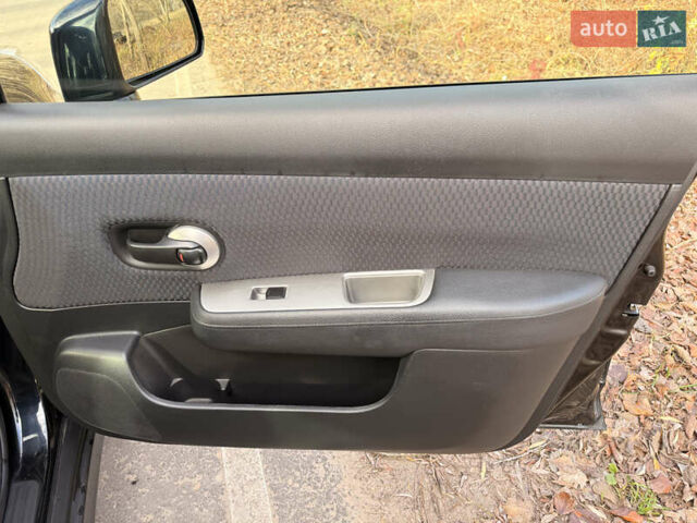 Чорний Ніссан Тііда, об'ємом двигуна 1.5 л та пробігом 79 тис. км за 7600 $, фото 30 на Automoto.ua