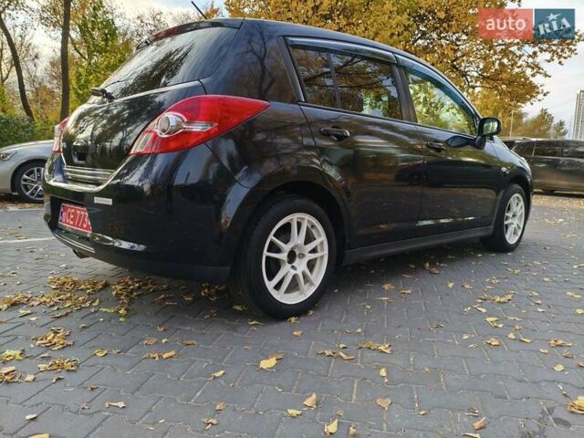 Чорний Ніссан Тііда, об'ємом двигуна 1.5 л та пробігом 84 тис. км за 8800 $, фото 4 на Automoto.ua