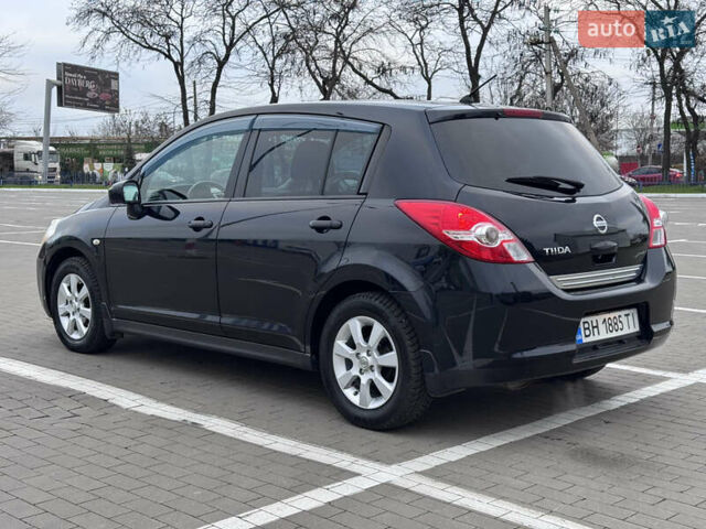 Чорний Ніссан Тііда, об'ємом двигуна 1.5 л та пробігом 95 тис. км за 7999 $, фото 8 на Automoto.ua