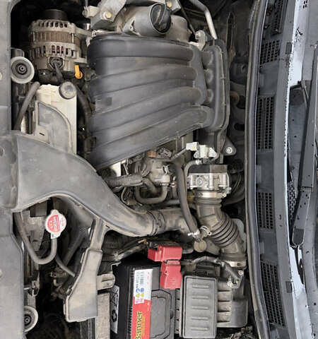 Чорний Ніссан Тііда, об'ємом двигуна 1.5 л та пробігом 94 тис. км за 7000 $, фото 45 на Automoto.ua