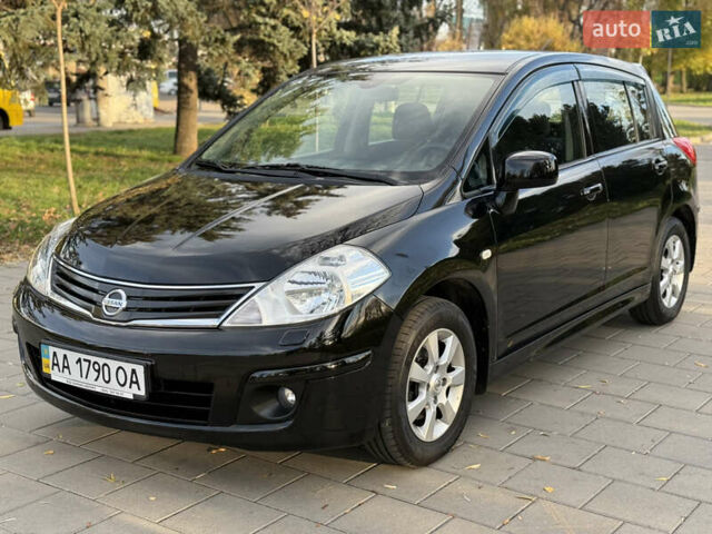 Черный Ниссан Тиида, объемом двигателя 1.6 л и пробегом 60 тыс. км за 9999 $, фото 13 на Automoto.ua