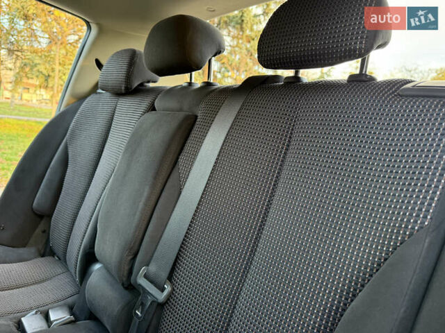 Черный Ниссан Тиида, объемом двигателя 1.6 л и пробегом 60 тыс. км за 9999 $, фото 73 на Automoto.ua