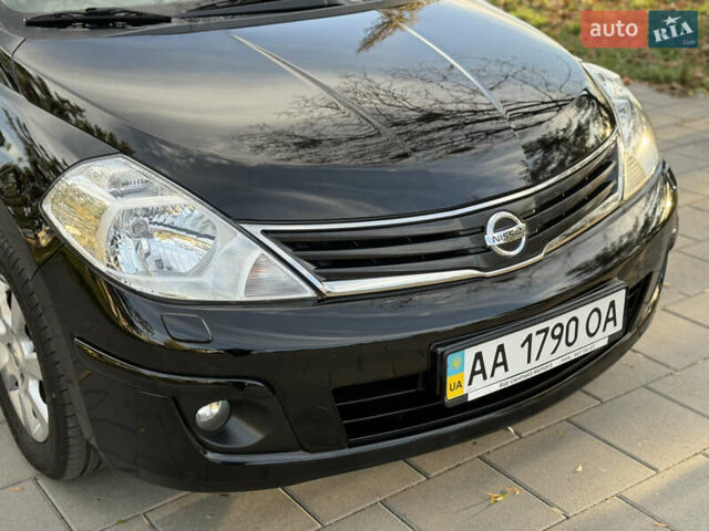 Черный Ниссан Тиида, объемом двигателя 1.6 л и пробегом 60 тыс. км за 9999 $, фото 21 на Automoto.ua