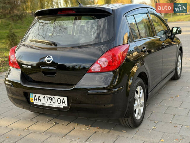 Черный Ниссан Тиида, объемом двигателя 1.6 л и пробегом 60 тыс. км за 9999 $, фото 30 на Automoto.ua