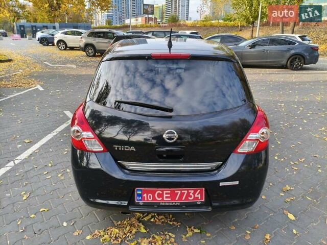 Чорний Ніссан Тііда, об'ємом двигуна 1.5 л та пробігом 84 тис. км за 8800 $, фото 5 на Automoto.ua