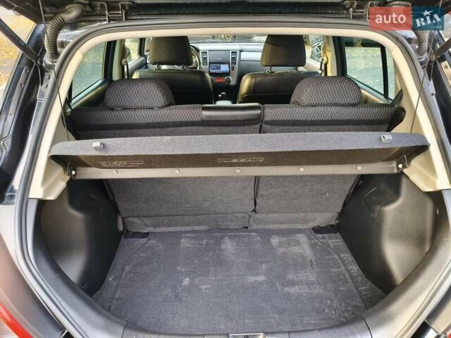 Чорний Ніссан Тііда, об'ємом двигуна 1.5 л та пробігом 84 тис. км за 8800 $, фото 16 на Automoto.ua