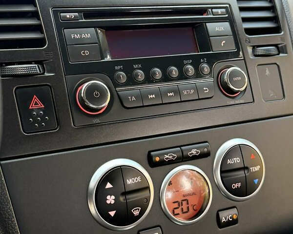 Черный Ниссан Тиида, объемом двигателя 1.6 л и пробегом 60 тыс. км за 9999 $, фото 65 на Automoto.ua