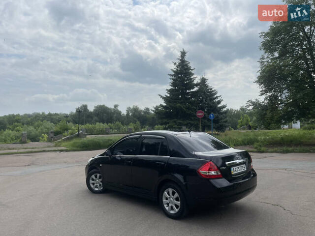 Черный Ниссан Тиида, объемом двигателя 1.6 л и пробегом 187 тыс. км за 5800 $, фото 10 на Automoto.ua