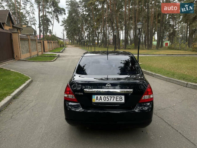 Черный Ниссан Тиида, объемом двигателя 1.6 л и пробегом 188 тыс. км за 5850 $, фото 8 на Automoto.ua