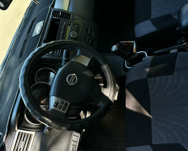 Чорний Ніссан Тііда, об'ємом двигуна 1.6 л та пробігом 121 тис. км за 4950 $, фото 5 на Automoto.ua