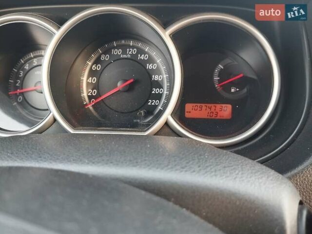 Черный Ниссан Тиида, объемом двигателя 1.8 л и пробегом 110 тыс. км за 6199 $, фото 26 на Automoto.ua