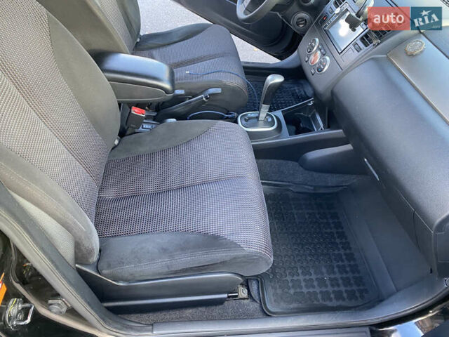 Черный Ниссан Тиида, объемом двигателя 1.6 л и пробегом 138 тыс. км за 7700 $, фото 27 на Automoto.ua
