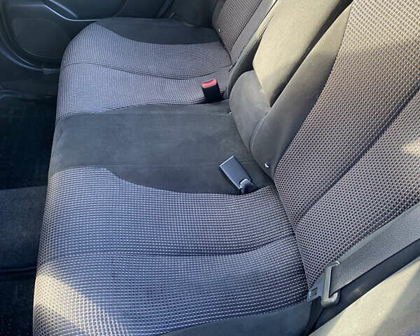 Черный Ниссан Тиида, объемом двигателя 1.6 л и пробегом 138 тыс. км за 7700 $, фото 14 на Automoto.ua