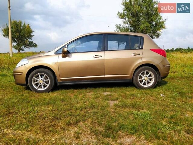 Коричневый Ниссан Тиида, объемом двигателя 1.6 л и пробегом 151 тыс. км за 5750 $, фото 5 на Automoto.ua