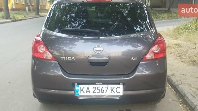 Коричневый Ниссан Тиида, объемом двигателя 1.6 л и пробегом 162 тыс. км за 6300 $, фото 8 на Automoto.ua