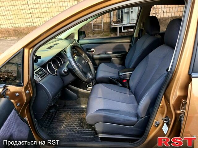 Коричневый Ниссан Тиида, объемом двигателя 1.5 л и пробегом 260 тыс. км за 5000 $, фото 7 на Automoto.ua