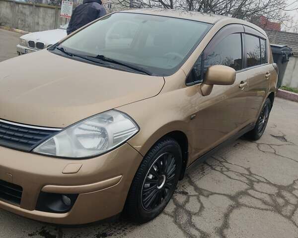 Коричневий Ніссан Тііда, об'ємом двигуна 1.6 л та пробігом 200 тис. км за 6490 $, фото 25 на Automoto.ua