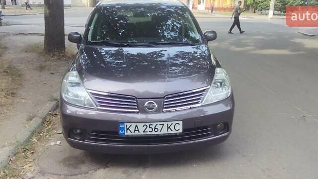 Коричневый Ниссан Тиида, объемом двигателя 1.6 л и пробегом 162 тыс. км за 6300 $, фото 10 на Automoto.ua