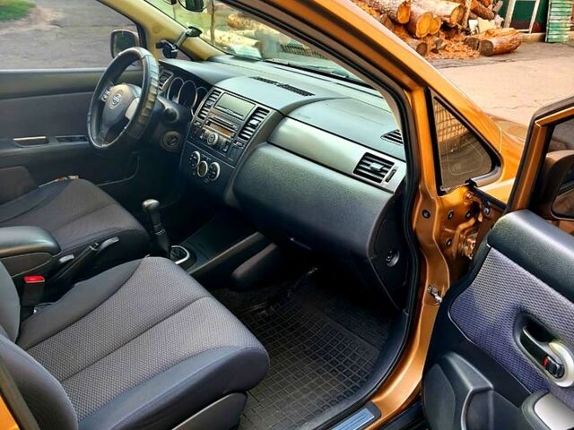 Коричневый Ниссан Тиида, объемом двигателя 1.5 л и пробегом 260 тыс. км за 5000 $, фото 9 на Automoto.ua