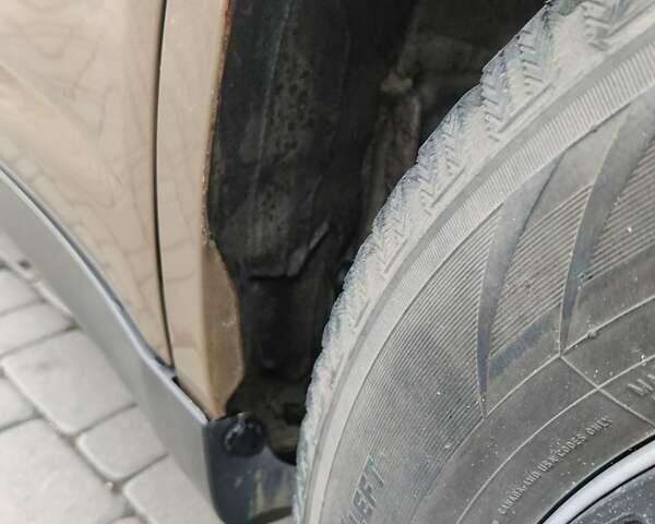 Коричневий Ніссан Тііда, об'ємом двигуна 1.6 л та пробігом 200 тис. км за 6490 $, фото 10 на Automoto.ua