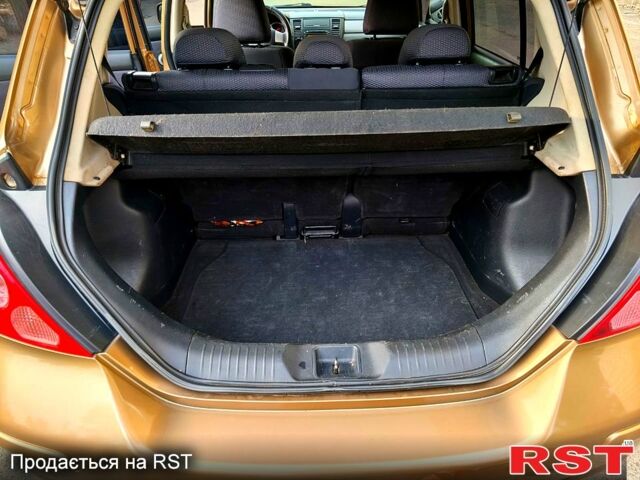 Коричневый Ниссан Тиида, объемом двигателя 1.5 л и пробегом 260 тыс. км за 5000 $, фото 11 на Automoto.ua