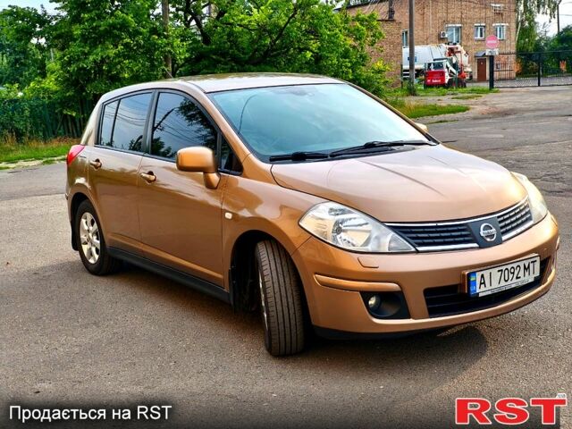 Коричневый Ниссан Тиида, объемом двигателя 1.5 л и пробегом 260 тыс. км за 5000 $, фото 4 на Automoto.ua