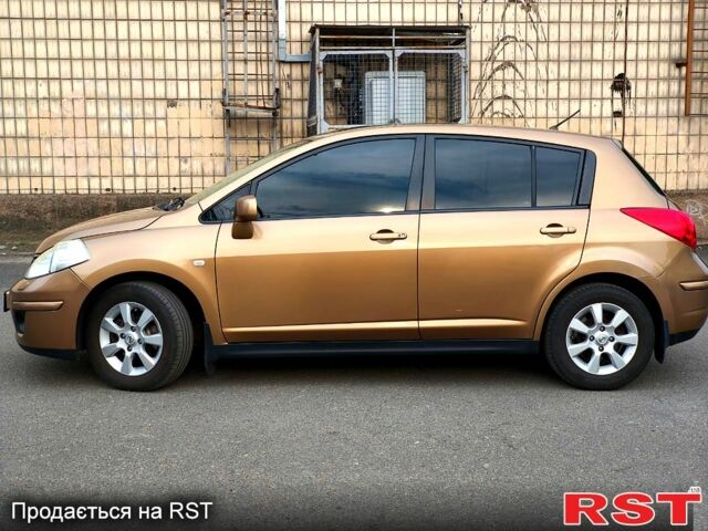 Коричневый Ниссан Тиида, объемом двигателя 1.5 л и пробегом 260 тыс. км за 5000 $, фото 3 на Automoto.ua