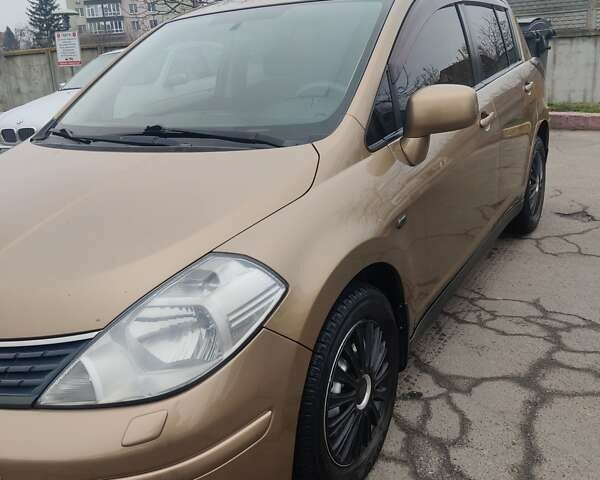 Коричневий Ніссан Тііда, об'ємом двигуна 1.6 л та пробігом 200 тис. км за 6490 $, фото 29 на Automoto.ua