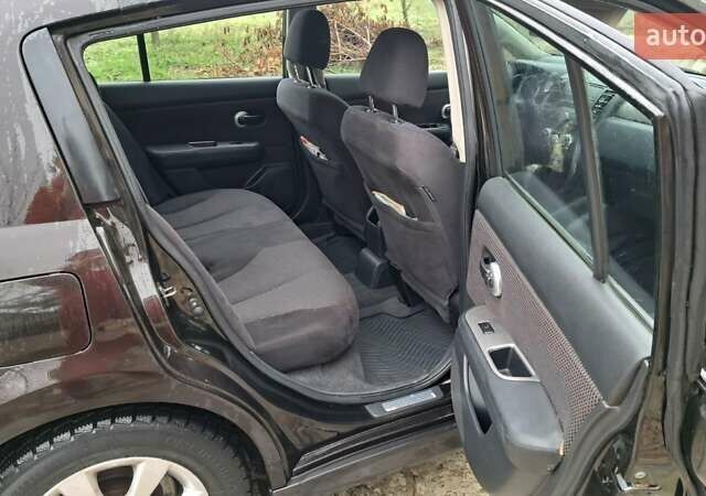 Коричневий Ніссан Тііда, об'ємом двигуна 1.6 л та пробігом 205 тис. км за 7500 $, фото 1 на Automoto.ua