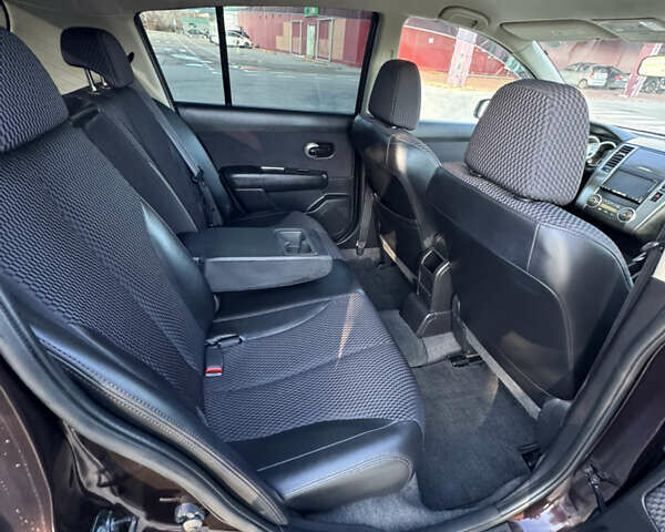 Коричневый Ниссан Тиида, объемом двигателя 1.5 л и пробегом 39 тыс. км за 8400 $, фото 12 на Automoto.ua