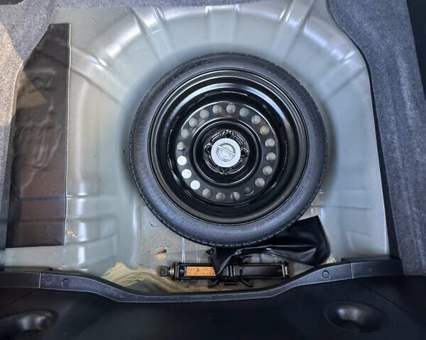 Коричневый Ниссан Тиида, объемом двигателя 1.5 л и пробегом 39 тыс. км за 8400 $, фото 23 на Automoto.ua