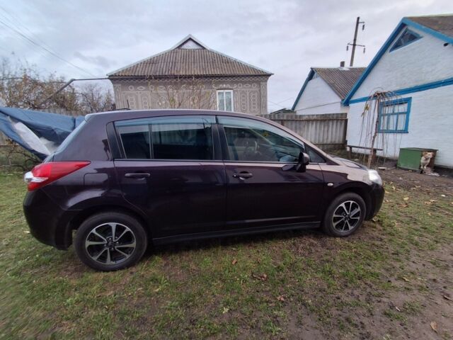 Коричневый Ниссан Тиида, объемом двигателя 1.5 л и пробегом 87 тыс. км за 9000 $, фото 3 на Automoto.ua