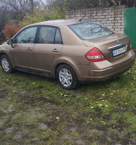 Коричневий Ніссан Тііда, об'ємом двигуна 1.6 л та пробігом 187 тис. км за 5800 $, фото 2 на Automoto.ua