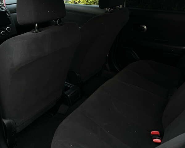 Коричневый Ниссан Тиида, объемом двигателя 1.5 л и пробегом 75 тыс. км за 3400 $, фото 18 на Automoto.ua