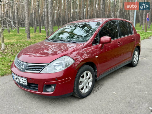 Красный Ниссан Тиида, объемом двигателя 1.6 л и пробегом 100 тыс. км за 6500 $, фото 18 на Automoto.ua