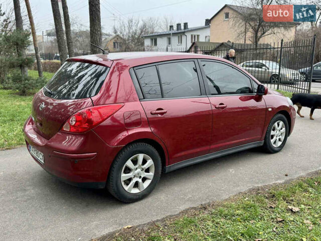 Красный Ниссан Тиида, объемом двигателя 1.6 л и пробегом 100 тыс. км за 6500 $, фото 16 на Automoto.ua