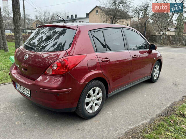 Красный Ниссан Тиида, объемом двигателя 1.6 л и пробегом 100 тыс. км за 6500 $, фото 17 на Automoto.ua