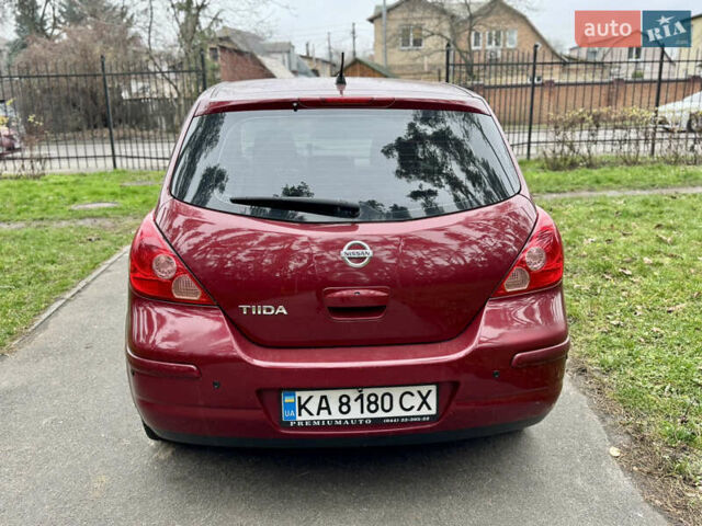 Красный Ниссан Тиида, объемом двигателя 1.6 л и пробегом 100 тыс. км за 6500 $, фото 8 на Automoto.ua