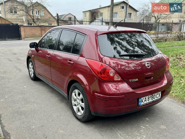 Красный Ниссан Тиида, объемом двигателя 1.6 л и пробегом 100 тыс. км за 6500 $, фото 19 на Automoto.ua