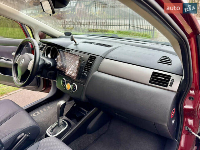 Красный Ниссан Тиида, объемом двигателя 1.6 л и пробегом 100 тыс. км за 6500 $, фото 41 на Automoto.ua