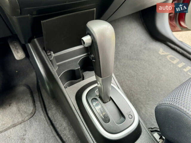 Красный Ниссан Тиида, объемом двигателя 1.6 л и пробегом 100 тыс. км за 6500 $, фото 37 на Automoto.ua