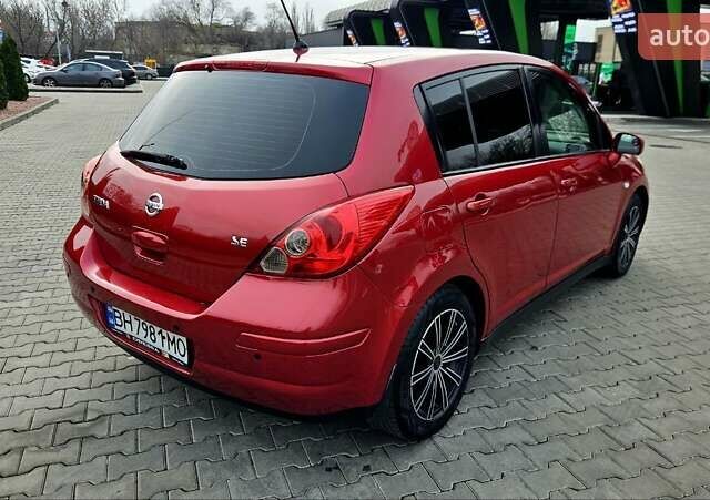 Красный Ниссан Тиида, объемом двигателя 1.6 л и пробегом 149 тыс. км за 5700 $, фото 19 на Automoto.ua