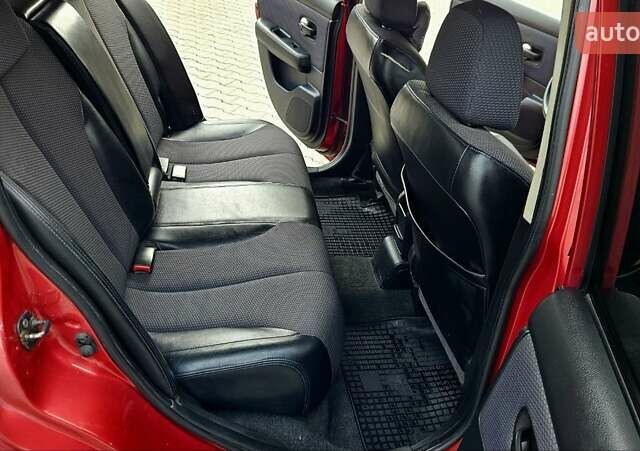 Красный Ниссан Тиида, объемом двигателя 1.6 л и пробегом 149 тыс. км за 5700 $, фото 28 на Automoto.ua