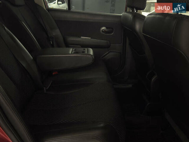 Красный Ниссан Тиида, объемом двигателя 1.5 л и пробегом 68 тыс. км за 7599 $, фото 22 на Automoto.ua