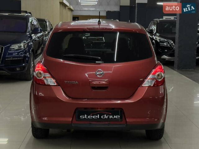 Красный Ниссан Тиида, объемом двигателя 1.5 л и пробегом 68 тыс. км за 7599 $, фото 10 на Automoto.ua