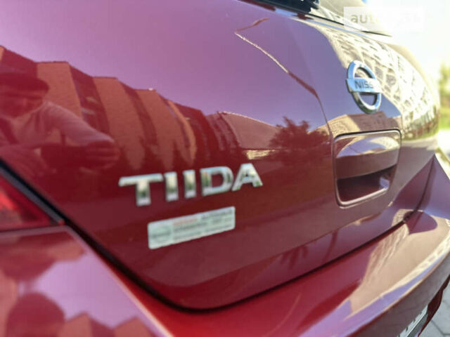 Червоний Ніссан Тііда, об'ємом двигуна 1.6 л та пробігом 207 тис. км за 6580 $, фото 17 на Automoto.ua